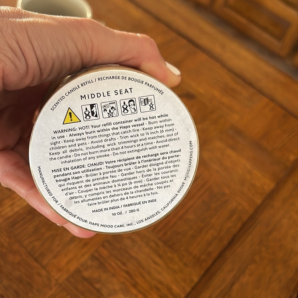 Haps ceramic candle vessel with middle seat candle - Picture 6 of 7